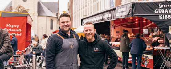 Jonge marktkramers zetten oude traditie verder