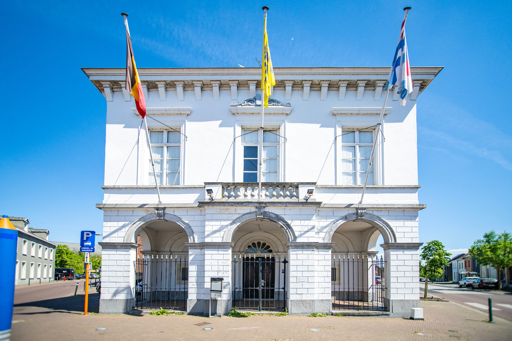 2.Oud-gemeentehuis Ruisbroek_voorgevel