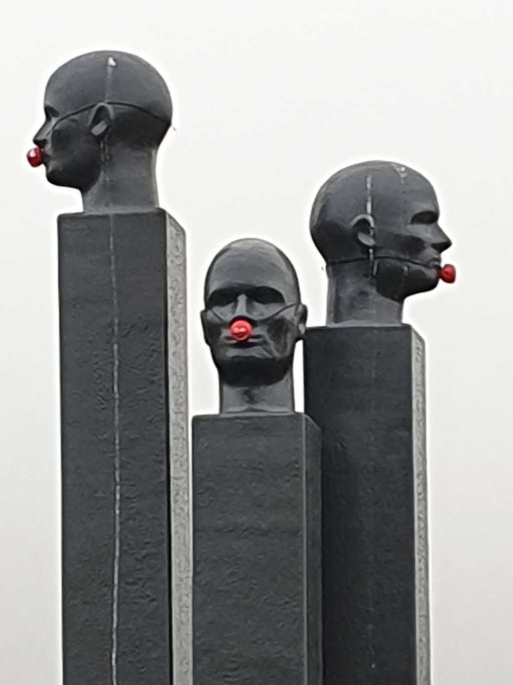 De drie wijsneuzen - Park Fort Liezele 