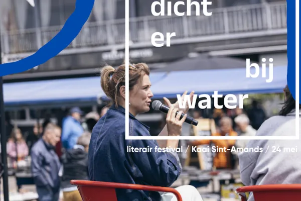 Dichter bij Water