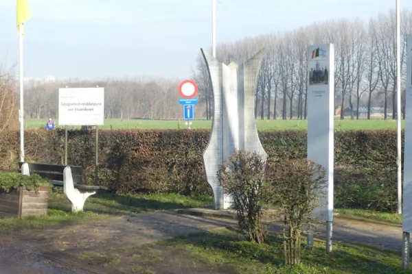 LIPPELO - Wandelen op drie grenzen